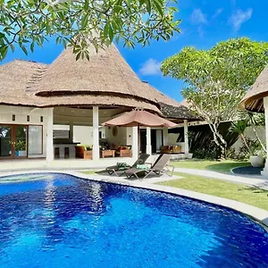 The Mutiara Boutique Villa